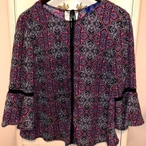 Blue rain  blue burgundy paisley boho flared sleeve blouse  size large